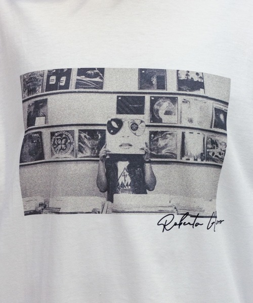 ottilie(オティーリエ)の「フォトロンT(Tシャツ/カットソー・レディース・ベージュ/オフホワイト/サックスブルー・FREE)」の13枚目の写真