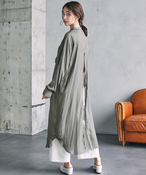 Chaco closet(チャコ クローゼット)の「バンドカラーバックスリットロングシャツワンピース(シャツワンピース)」|グレー