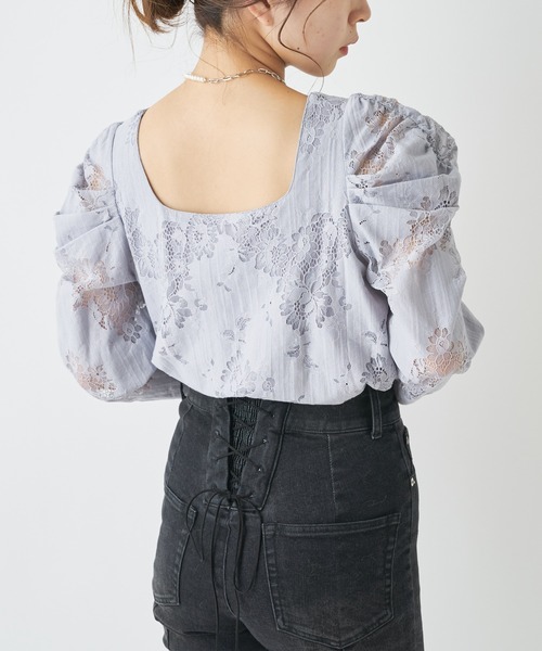 Chico（チコ）の「レースパワショル2wayブラウス（シャツ/ブラウス・レディース・ミント/グレー/アイボリー/ブラック・FREE）」の3枚目の写真