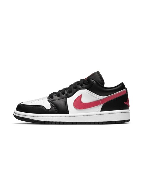 JORDAN BRAND（ジョーダンブランド）の「エア ジョーダン 1 LOW ウィメンズシューズ / Air Jordan 1 Low Women's Shoes＜22-29cm 展開＞（スニーカー・レディース・ブラック/レッド系その他/レッド系その他2/ホワイト/ホワイト系その他2/イエロー系その他/ブラック系その他2/オレンジ系その他2/グレー/イエロー系その他2/ホワイト系その他3/ロイヤルブルー/グリーン系その他2/プラチナム/ホワイト系その他5/グレー系その他/ホワイト系その他4/オレンジ系その他3/パープル/ブラック系その他4/グリーン/ホワイト系その他6/ブルー系その他2/ブラウン系その他/パープル系その他2/グレー系その他3/ホワイト系その他7/ホワイト系/クリーム/ホワイト系1/ホワイト系2/ブラック系その他/ホワイト系3/ホワイト系4/ブラウン系その他3/ホワイト系5/カーキ系/ホワイト系6・22/28.5/29/23/27.5/25.5/26/23.5/24/26.5/28/22.5/27/24.5/25）」の16枚目の写真