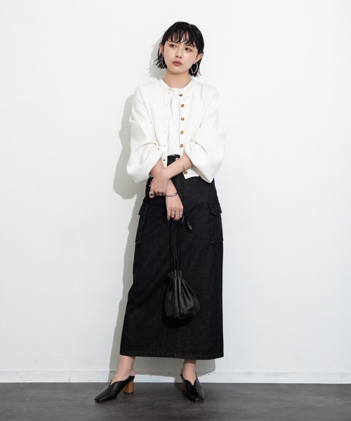 Aunt Marie's(アントマリーズ)の「ウエストタックショートカーディガン / AUNT MARIE'S(カーディガン/ボレロ・レディース・アイボリー/ブラック/グレー・FREE)」の6枚目の写真