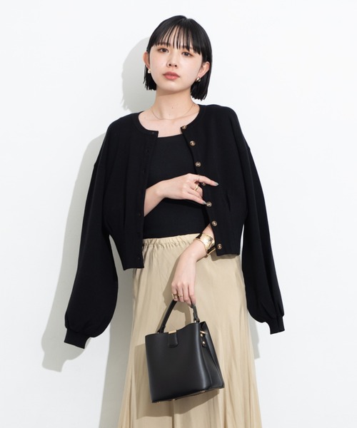 Aunt Marie's(アントマリーズ)の「ウエストタックショートカーディガン / AUNT MARIE'S(カーディガン/ボレロ・レディース・アイボリー/ブラック/グレー・FREE)」の8枚目の写真