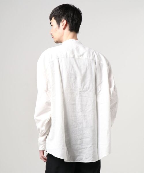 GAP(ギャップ)の「リラックスフィット バンドカラーシャツ(シャツ/ブラウス・メンズ・ブルー系その他/ブラック/ホワイト・XS/S/M/L/XL)」の8枚目の写真