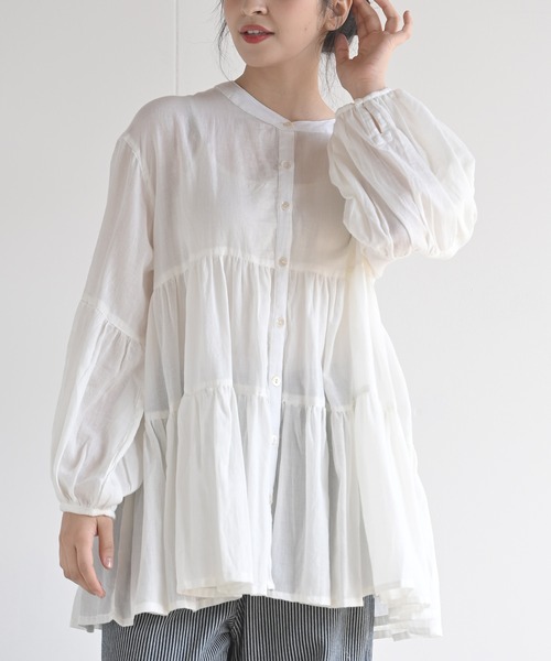 rps（アールピーエス）の「バンドカラーティアードブラウス（シャツ/ブラウス・レディース・オフホワイト/ブラック/ラベンダー・M）」の4枚目の写真