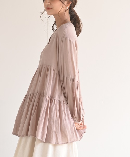 rps（アールピーエス）の「バンドカラーティアードブラウス（シャツ/ブラウス・レディース・オフホワイト/ブラック/ラベンダー・M）」の9枚目の写真