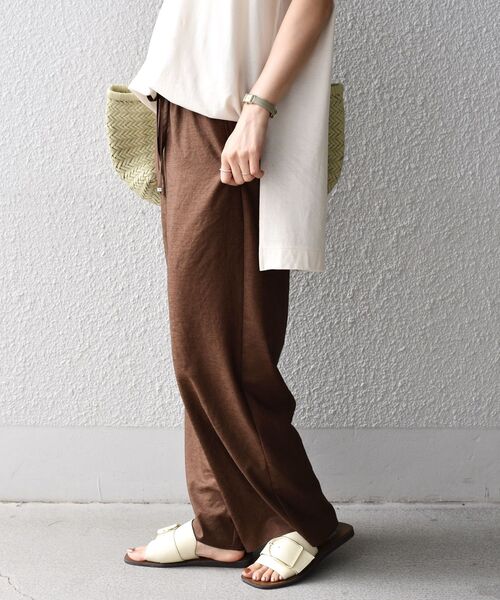 SHIPS（シップス）の「ツイルドロストパンツ（その他パンツ・レディース・イエロー系その他2/ブラウン/ネイビー・36/38/34/40）」の15枚目の写真