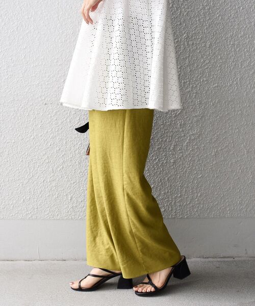 SHIPS（シップス）の「ツイルドロストパンツ（その他パンツ・レディース・イエロー系その他2/ブラウン/ネイビー・36/38/34/40）」の19枚目の写真