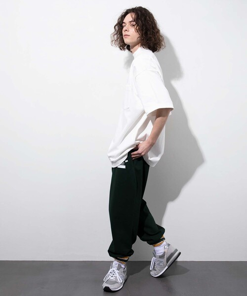 FREAK'S STORE（フリークスストア）の「カレッジロゴ スウェットパンツ/イージーパンツ（その他パンツ・メンズ・オフホワイト/ブラック/モスグリーン/ネイビー・MEDIUM/LARGE）」の18枚目の写真