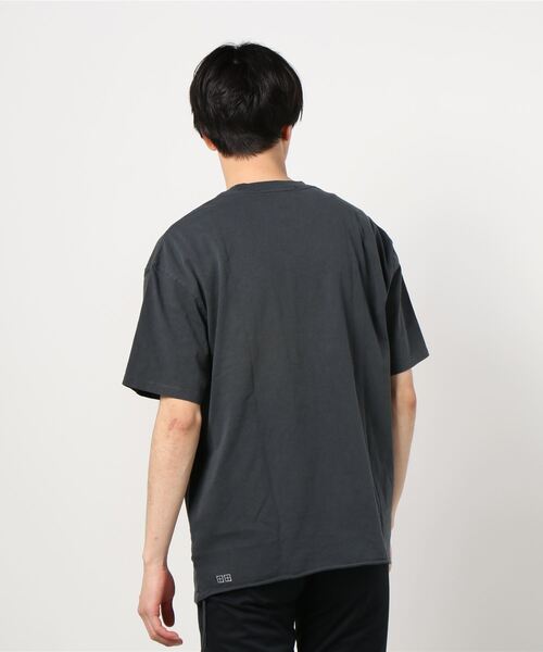 KSUBI(スビ)の「KSUBI BIGGIE SS TEE BLACK TO BLACK (5000004069)(Tシャツ/カットソー・メンズ・ブラック・LARGE/X-LARGE/SMALL/MEDIUM)」の2枚目の写真