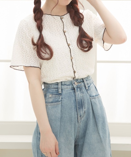 Newlyme（ニューリーミー）の「フラワーレース配色メロウカーディガン（Tシャツ/カットソー・レディース・ホワイト/ブルー/アイボリー・FREE）」の7枚目の写真