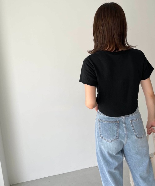 CANAL JEAN(キャナルジーン)の「RED CHOP WORKS(レッドチョップワークス) WフェイスクロップドTシャツ(Tシャツ/カットソー・レディース・ホワイト/ブラック・38)」の13枚目の写真
