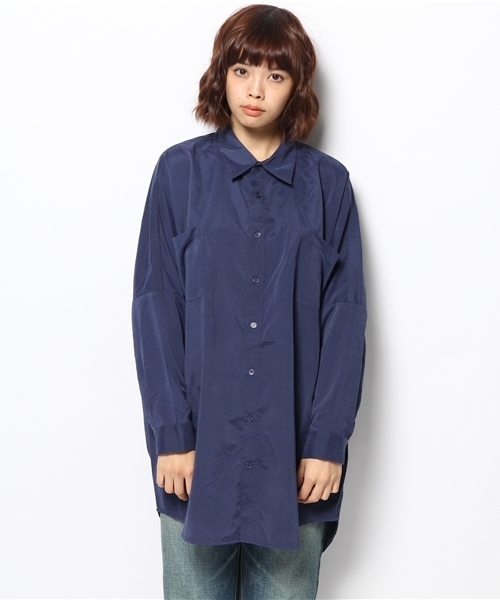 WHO'S WHO gallery(フーズフーギャラリー)の「【THE BIG SERIES 】GABARDINE Shirts(シャツ/ブラウス・レディース・カーキ/グレー/ネイビー・FREE)」の3枚目の写真