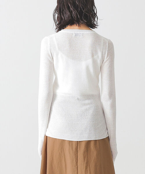 BEAMS LIGHTS(ビームスライツ)の「BEAMS LIGHTS / リネン 14ゲージ リブ クルーネック ロングスリーブ ニット(ニット/セーター・レディース・ホワイト/ライトブルー/ブラック・ONE SIZE)」の9枚目の写真