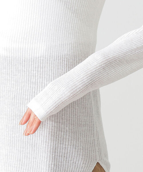 BEAMS LIGHTS(ビームスライツ)の「BEAMS LIGHTS / リネン 14ゲージ リブ クルーネック ロングスリーブ ニット(ニット/セーター・レディース・ホワイト/ライトブルー/ブラック・ONE SIZE)」の14枚目の写真