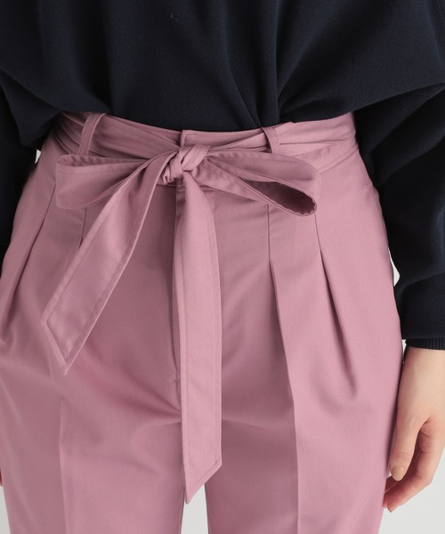 Andemiu(アンデミュウ)の「タックテーパードパンツ958547(その他パンツ・レディース・ブラック/ベージュ/ピンク・SMALL/MEDIUM)」の17枚目の写真