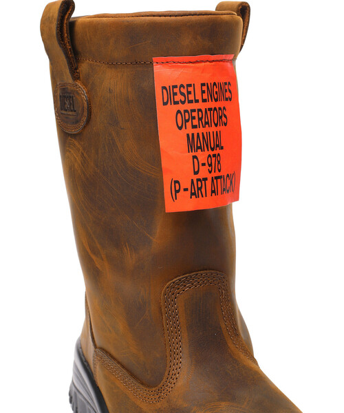 DIESEL（ディーゼル）の「メンズ トリートメントレザー ワークブーツ（ブーツ・メンズ・ダークブラウン・44/40/41/42/43）」の2枚目の写真