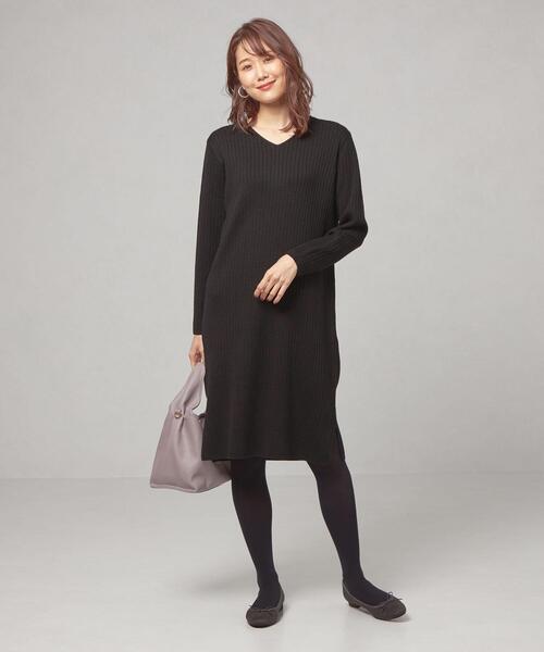 closet story（クローゼットストーリー）の「＜closet story（クロ－ゼットストーリー）＞ リブサック Vネック ワンピース -ウォッシャブル-（ワンピース・レディース・ベージュ/ブラック/シャーベット・FREE）」の2枚目の写真