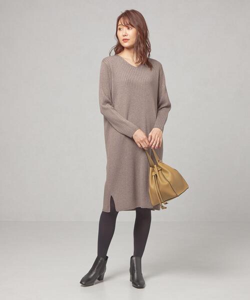 closet story（クローゼットストーリー）の「＜closet story（クロ－ゼットストーリー）＞ リブサック Vネック ワンピース -ウォッシャブル-（ワンピース・レディース・ベージュ/ブラック/シャーベット・FREE）」の12枚目の写真