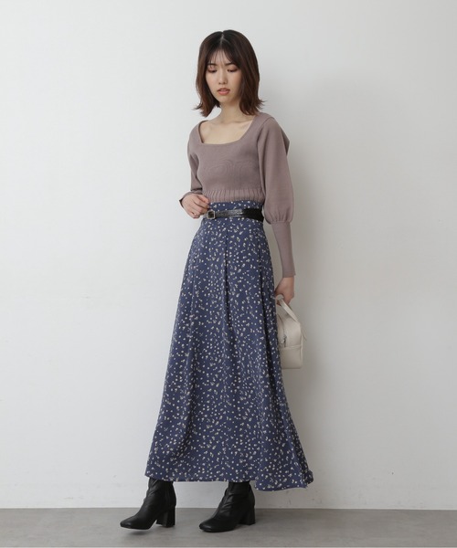 FREE'S MART(フリーズマート)の「【Sシリーズ対応】◆レトロフラワーマキシスカート(スカート・レディース・ブルー/ホワイト系その他/ブラック系その他・SMALL/MEDIUM)」の4枚目の写真