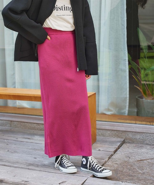 titivate(ティティベイト)の「スリットタイトニットスカート(スカート・レディース・ブラック/レッド/ライトブラウン/ライトグリーン/ネイビー/アイボリー/オレンジ/ブルー/ピンク/オリーブ/グレイッシュブルー/ピンク系その他/グレー/ホワイト系その他/グリーン系その他/オフホワイト/ブラウン・S/M/L/PS(XS-S))」の22枚目の写真