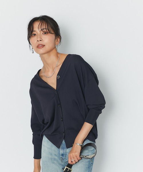 RIVE DROITE（リヴドロワ）の「首元をすっきりと魅せるVネック　クールタッチUVVネックカーディガン（カーディガン/ボレロ・レディース・ネイビー/ボルドー/ベージュ系その他・FREE）」の18枚目の写真