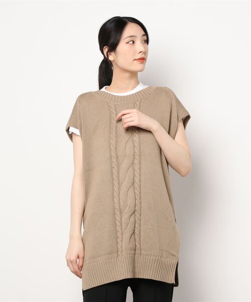 Jines（ジネス）の「レイヤードを楽しむ♪ケーブル編み前後2WAYニットベスト（ニット/セーター・レディース・ベージュ/ブルー・38）」の11枚目の写真