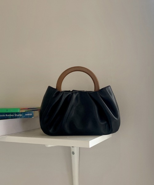 yuue' ( wear )（ユーイ）の「2wayレザーハンドバッグ（ハンドバッグ・レディース・ブラック/オフホワイト/イエロー・FREE）」の2枚目の写真