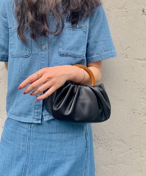 yuue' ( wear )（ユーイ）の「2wayレザーハンドバッグ（ハンドバッグ・レディース・ブラック/オフホワイト/イエロー・FREE）」の4枚目の写真