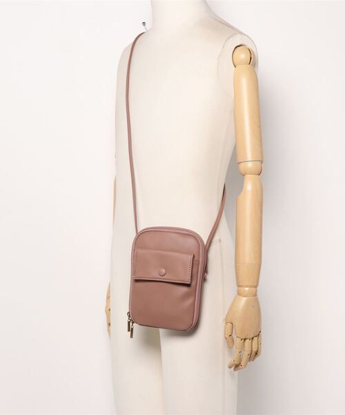 ehka sopo（エヘカソポ）の「フラップモバイルショルダー（ショルダーバッグ・レディース・ベージュ/ブラウン/ピンク・ﾌﾘ-）」の11枚目の写真