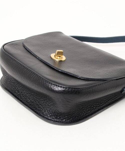 mimi(ミミ)の「【Mimi】ショルダーバッグ FRANCIS GRAINY WOMEN(ショルダーバッグ・レディース・ブルー系その他7/ダークグレー・FREE)」の4枚目の写真