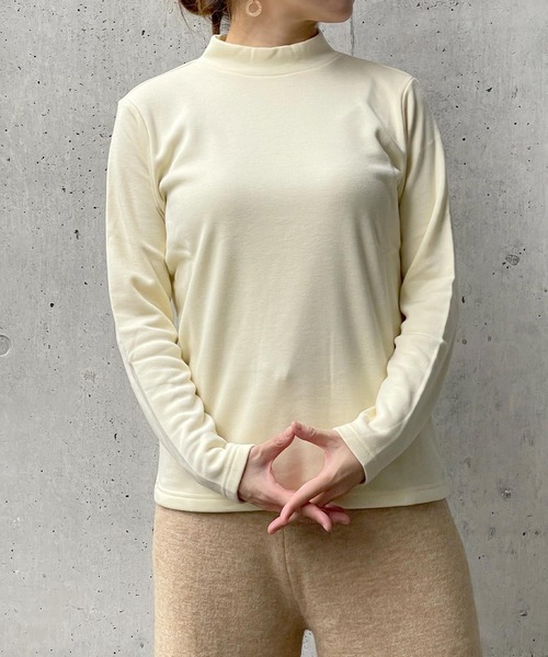 MATCH&more（マッチアンドモア）の「日本製 なめらかタッチ モックネック長袖Ｔシャツ（Tシャツ/カットソー・レディース・ライトグリーン/オフホワイト/ライトパープル/イエロー/ライトブルー/ブルー/ライトグレー/ピンク・MEDIUM/LARGE）」の8枚目の写真