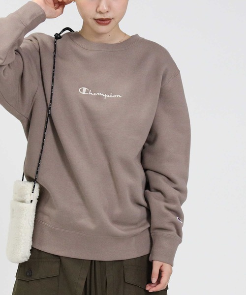 Champion（チャンピオン）の「【Champion】あったかクルースウェット（パーカー・レディース・ロイヤルブルー/ダークブラウン/ピンク・L/M）」の2枚目の写真