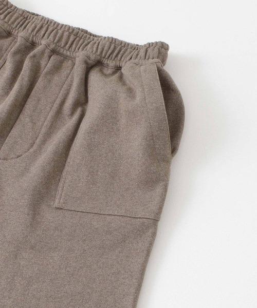 FORK&SPOON(フォークアンドスプーン)の「FORK&SPOON 裏起毛スウェットパンツ(その他パンツ・メンズ・アイボリー/ブラウン系その他・4/5)」の17枚目の写真