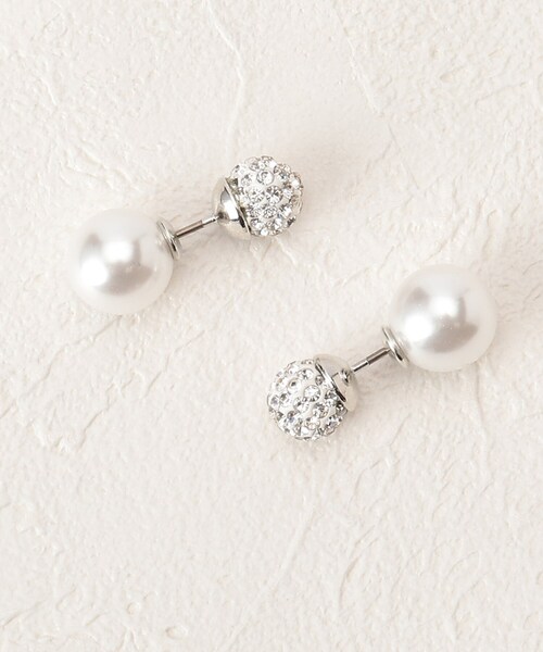 SHOO・LA・RUE(シューラルー)の「◆【セレモニー】エコパール&キラキラボール ピアス&イヤリング(ピアス(両耳用)・レディース・オフホワイト/ホワイト系3・00)」の3枚目の写真