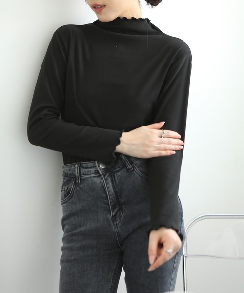 MAISON DE THERESE(メゾン ド テレーズ)の「柔らかい ハイネックニットトップス(ニット/セーター・レディース・グレイッシュブルー/ホワイト/グリーン/ブラック/モカ・FREE)」の6枚目の写真