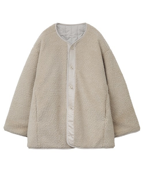 CLANE(クラネ)の「REVERSIBLE MILITARY BOA JACKET(ミリタリージャケット・レディース・ブラック/カーキ/アイボリー・1/2)」の4枚目の写真