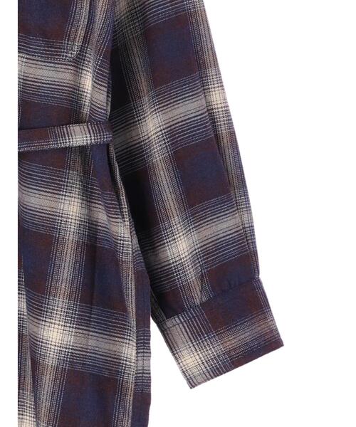 koe(コエ)の「TR先染めチェック微起毛シャツワンピース羽織*(シャツワンピース・レディース・ブラック/パープル・FREE)」の7枚目の写真