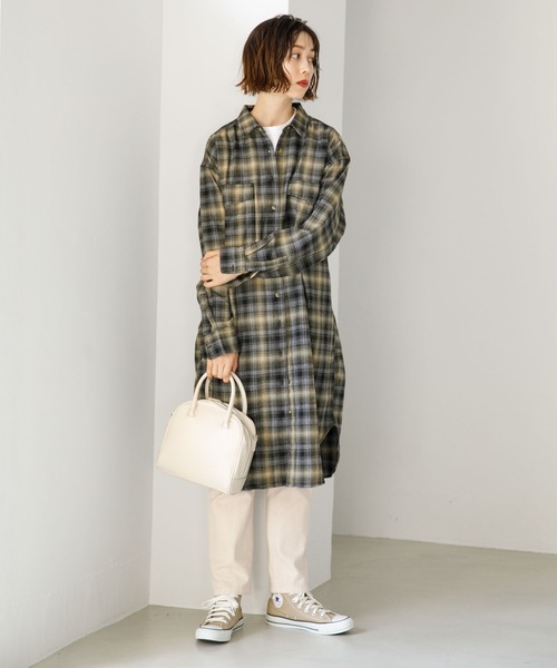 koe(コエ)の「TR先染めチェック微起毛シャツワンピース羽織*(シャツワンピース・レディース・ブラック/パープル・FREE)」の1枚目の写真