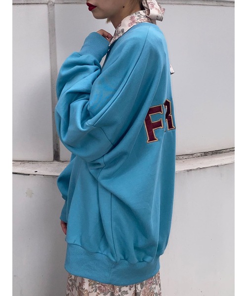 jouetie（ジュエティ）の「バックロゴプルオーバー（スウェット・レディース・ブラック/オフホワイト/ブルー・MEDIUM）」の22枚目の写真