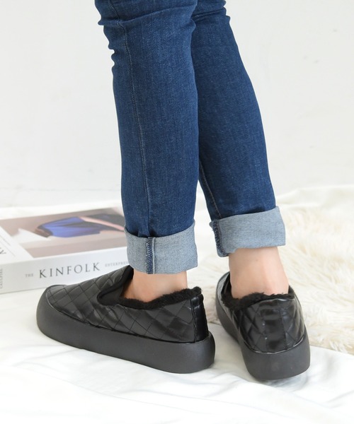 NOFALL(ノーフォール)の「キルティングボアスニーカー(スニーカー・レディース・ブラック/ベージュ・L/M/S/3L/LL)」の13枚目の写真