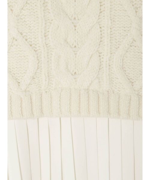 MERCURYDUO(マーキュリーデュオ)の「プリーツドッキングケーブルニットミニワンピース(ワンピース・レディース・ブラウン/グレー/オフホワイト・FREE)」の6枚目の写真