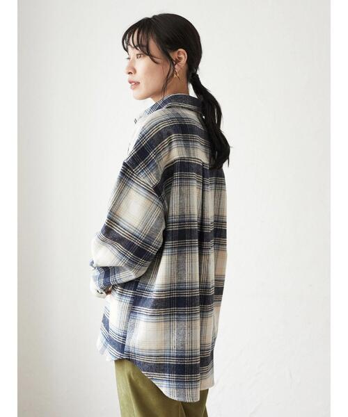 ELENCARE DUE（エレンカーレデュエ）の「・ELENCARE DUEシャギーチェックオーバーシャツ＊（シャツ/ブラウス・レディース・ブラック/ネイビー・FREE）」の11枚目の写真