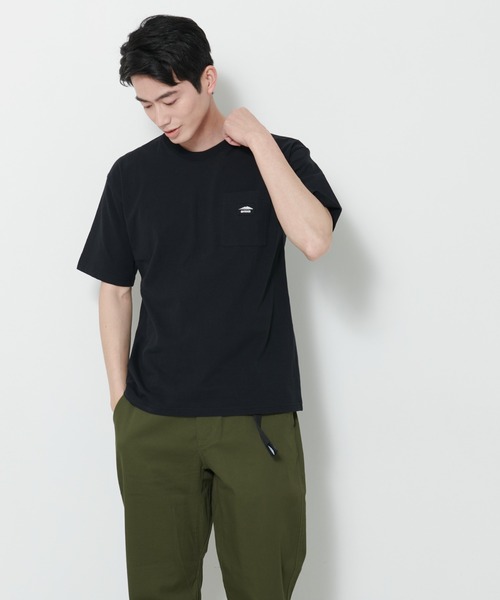OUTDOOR PRODUCTS APPAREL(アウトドアプロダクツアパレル)の「USAコットン ビッグシルエット ワンポイントブランドロゴワッペンTシャツ(Tシャツ/カットソー・メンズ・ブルー系その他/ブラック/ベージュ/ホワイト/パープル/カーキ・X-LARGE/MEDIUM/LARGE)」の20枚目の写真