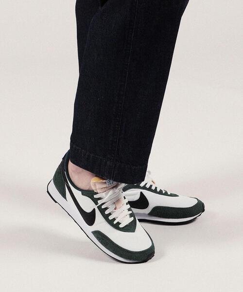 NIKE（ナイキ）の「NIKE WAFFLE TRAINER2 スニーカー（スニーカー・メンズ・ホワイト/グリーン系その他2・8/10/9）」の13枚目の写真