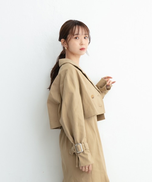 ADIRA(アディラ)の「ツイルショートトレンチJK(トレンチコート・レディース・ベージュ/アイボリー・MEDIUM)」の6枚目の写真