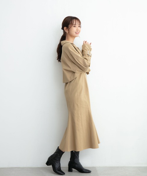 ADIRA(アディラ)の「ツイルショートトレンチJK(トレンチコート・レディース・ベージュ/アイボリー・MEDIUM)」の8枚目の写真