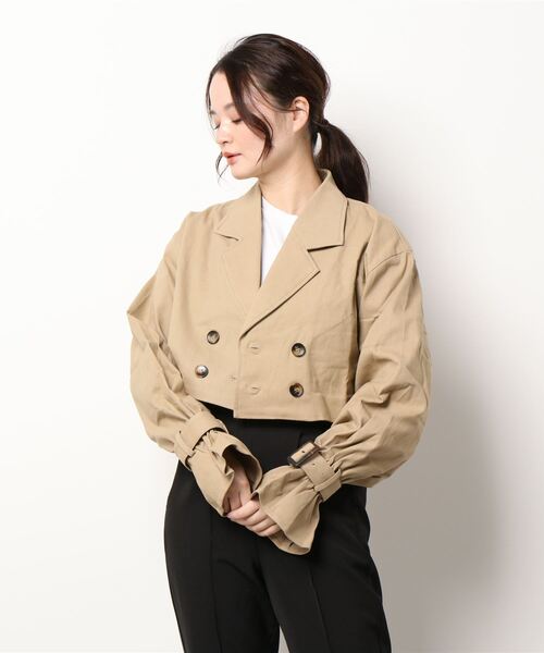 ADIRA(アディラ)の「ツイルショートトレンチJK(トレンチコート・レディース・ベージュ/アイボリー・MEDIUM)」の17枚目の写真