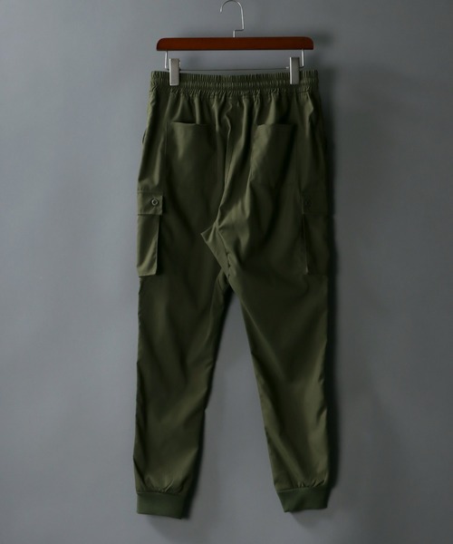 SITRY(シトリー)の「sarrouel Jogger balloon cargo Pants/サルエル ジョガー ミリタリー バルーン カーゴ パンツ/カラーパンツ(カーゴパンツ・メンズ・ブラック/オリーブ/グレイッシュベージュ・M/L)」の6枚目の写真
