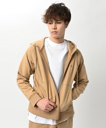 CIADAZ（チャダツ）の「ロゴジップアップフーディー（パーカー）」