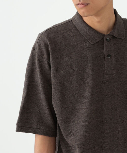 BEAMS(ビームス)の「BEAMS / ルーズフィット カノコ ポロシャツ(ポロシャツ・メンズ・オリーブ/ライトブラウン・SMALL/MEDIUM/LARGE/X-LARGE)」の2枚目の写真